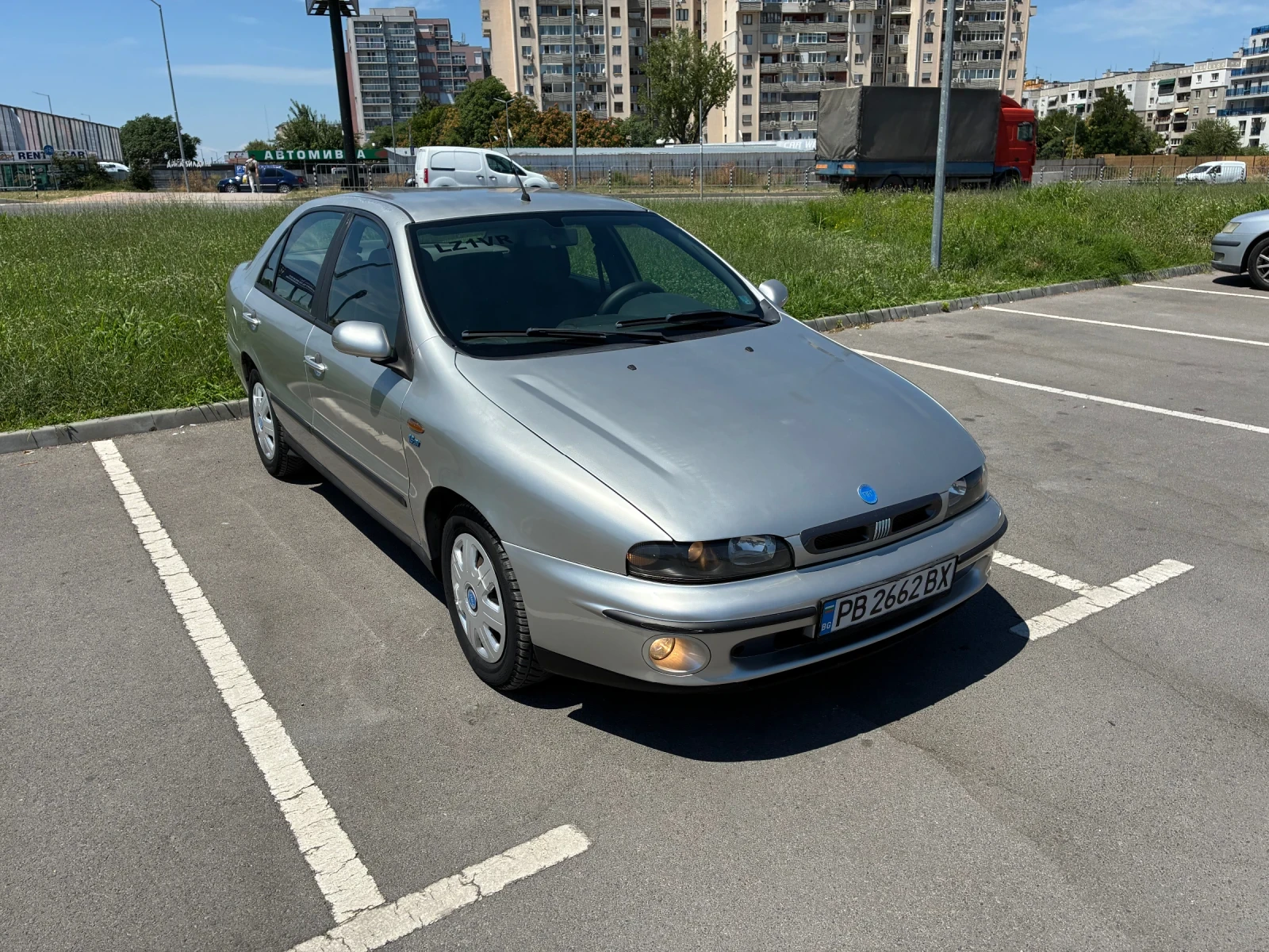 Fiat Marea 1.6 БЕНЗИН 4ВРАТИ КЛИМАТИК РЕГИСТРИРАН И ОБСЛУЖЕН, снимка 6 - Автомобили и джипове - 55397629