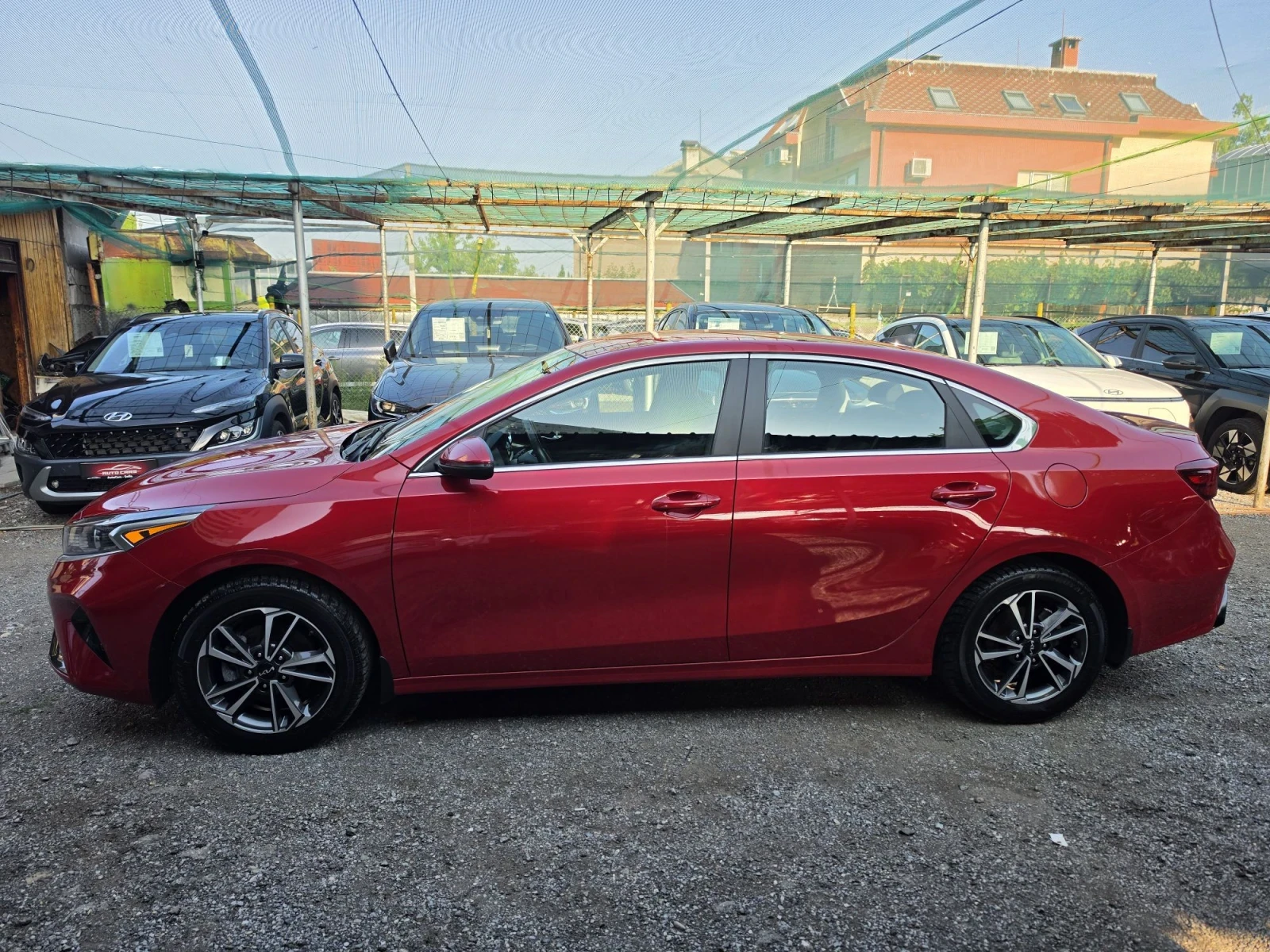 Kia Forte 2.0MPI, снимка 5 - Автомобили и джипове - 55646315