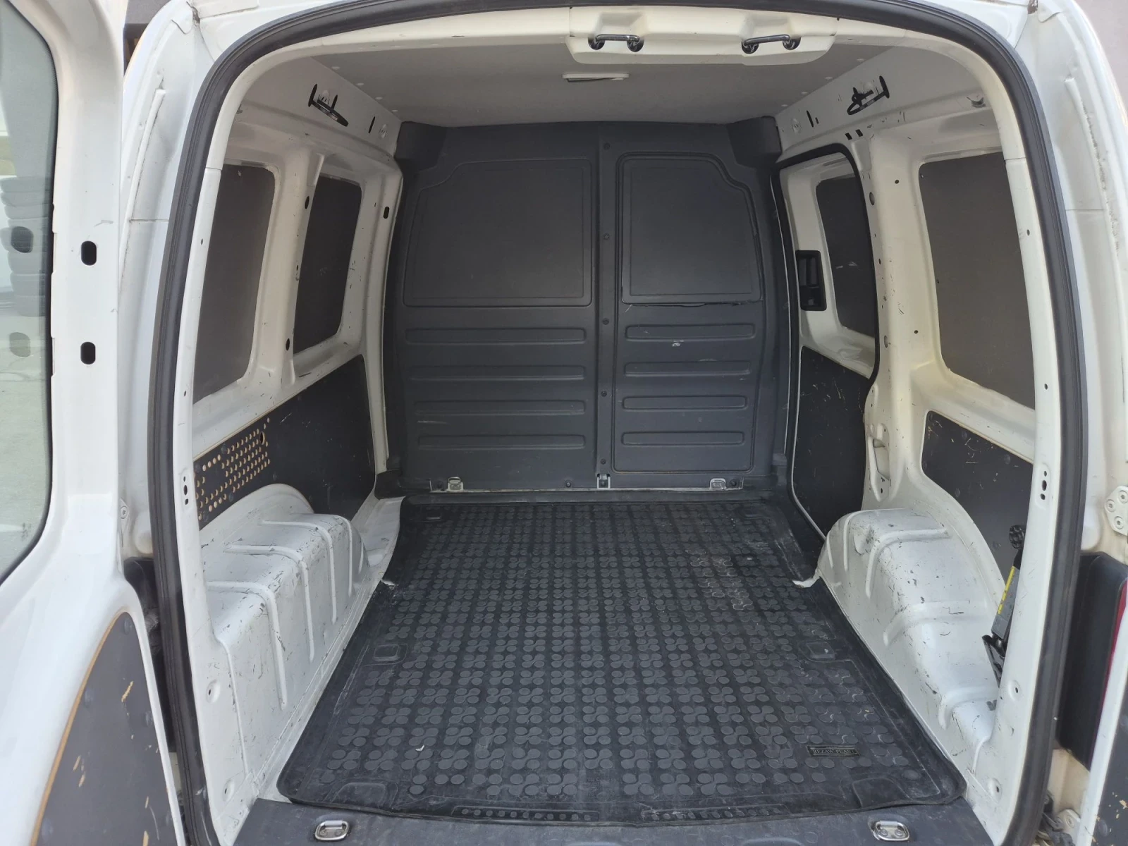 VW Caddy ��� ����  | Mobile.bg � ����������� 10