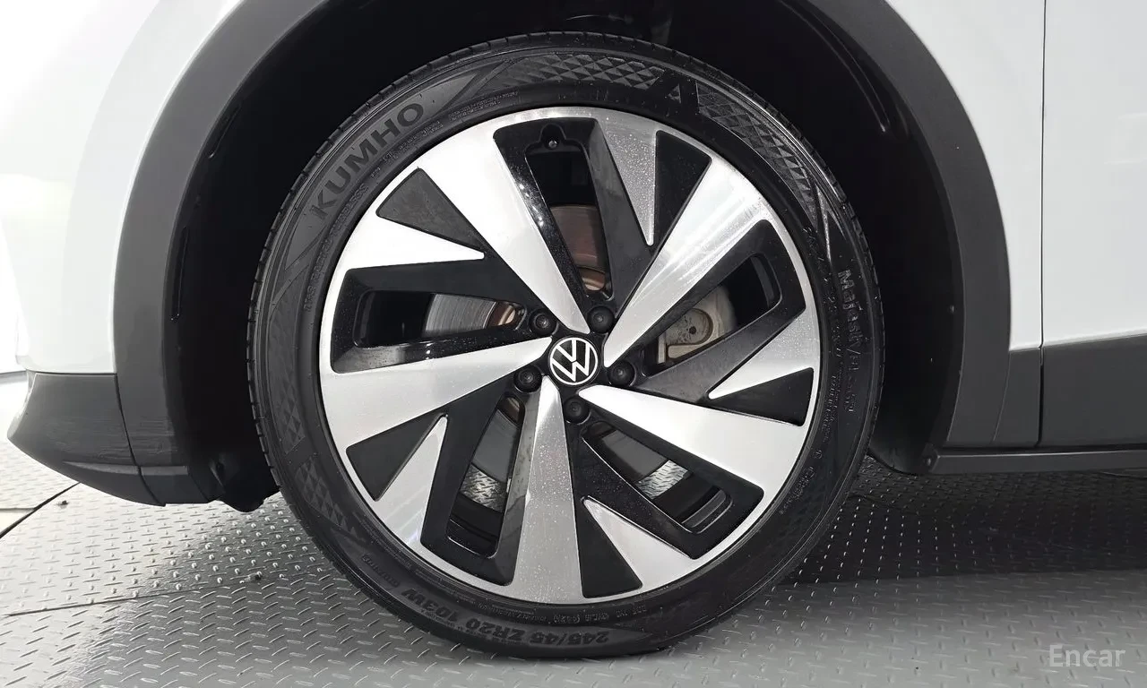 VW ID.4 PRO/360/ПАНОРАМА/ПОДГРЕВ/IQ LED MATRIX/ДИСТОРНИК, снимка 8 - Автомобили и джипове - 56121471
