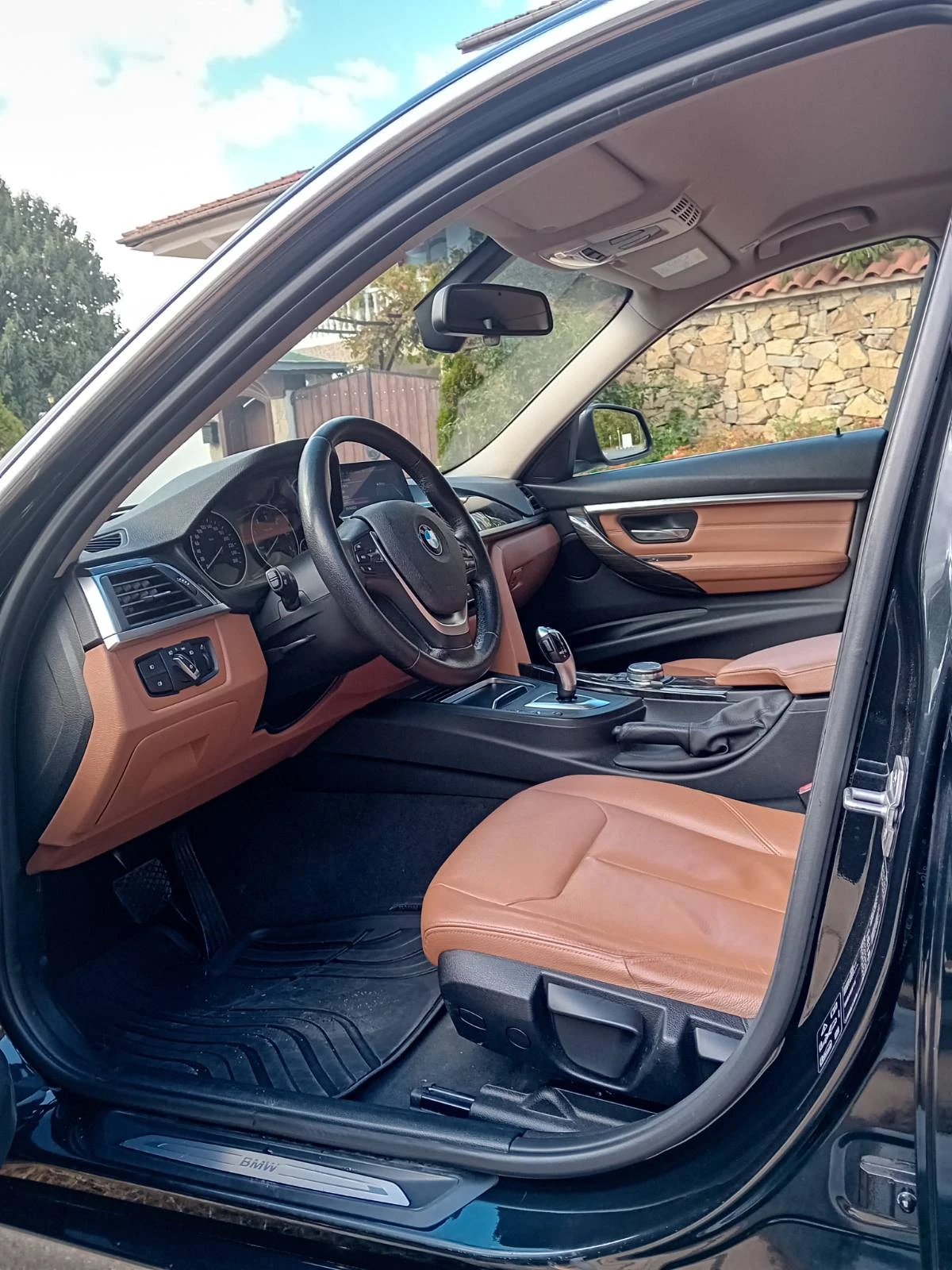 BMW 320 xDrive ФЕЙС /серв. история, снимка 5 - Автомобили и джипове - 56659360