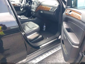 Mercedes-Benz GLS 500 550 * 4MATIC * CARFAX * ОПЦИЯ ЗА ФИНАНСИРАНЕ * , снимка 5