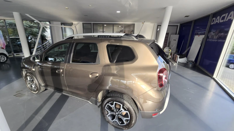 Dacia Duster 1.3 TCE, снимка 2 - Автомобили и джипове - 52248825
