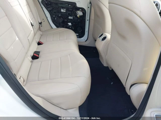 Mercedes-Benz GLC 300 9-G Tronic * 2018г 33К КМ!, снимка 12 - Автомобили и джипове - 48665985