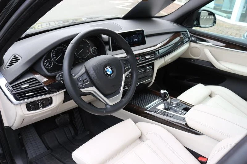 BMW X5 xDrive 3.0D, снимка 5 - Автомобили и джипове - 52932068