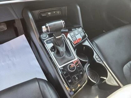 Kia Sportage X-Line, снимка 13 - Автомобили и джипове - 53137185