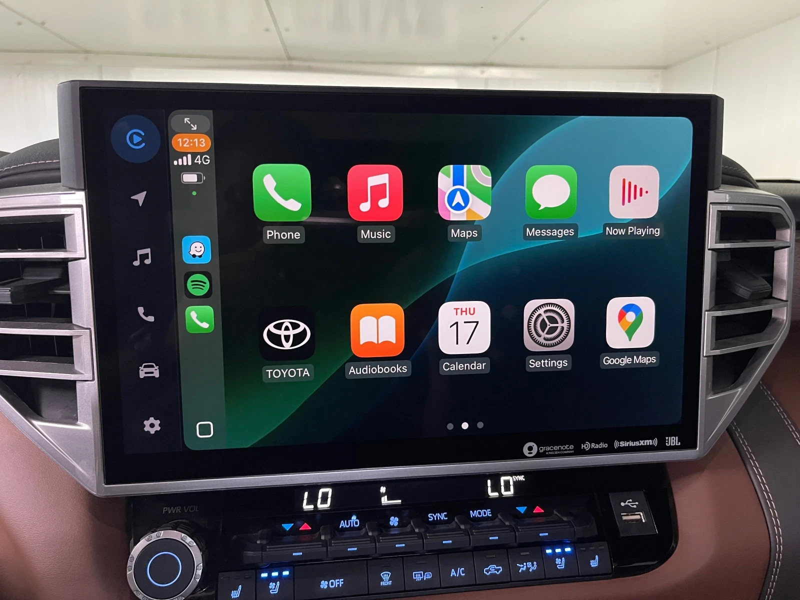 Toyota Tundra 4WD 1794 Edition Hybrid CrewMax | Mobile.bg   15