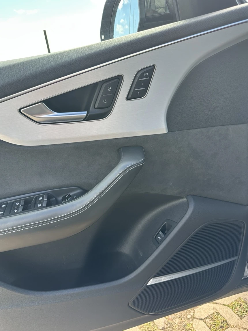 Audi SQ8 | Mobile.bg   12