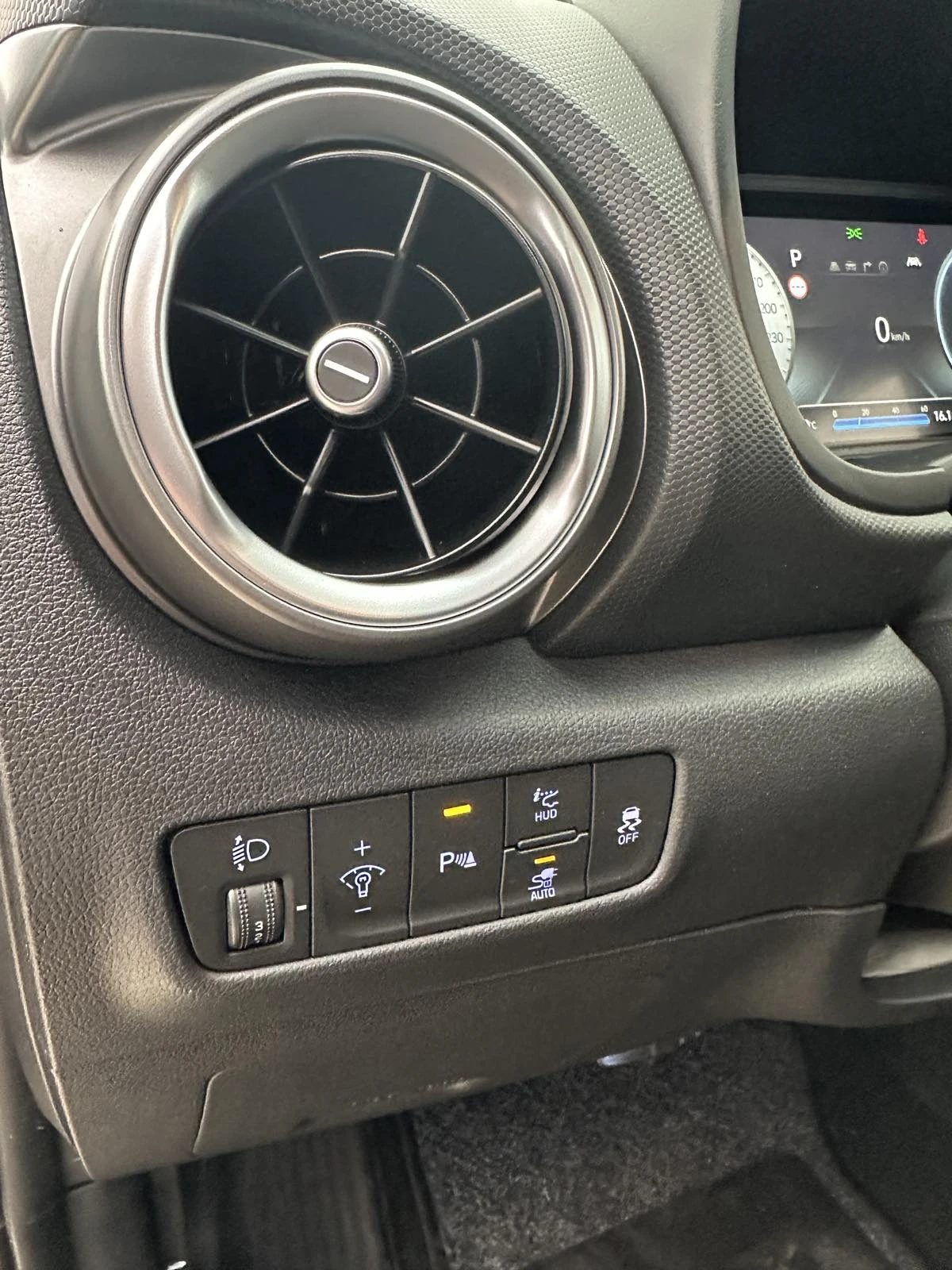 Hyundai Kona 64KWh/PRIME/��������/SOH100%/BLUELINK/2022�. | Mobile.bg � ����������� 14