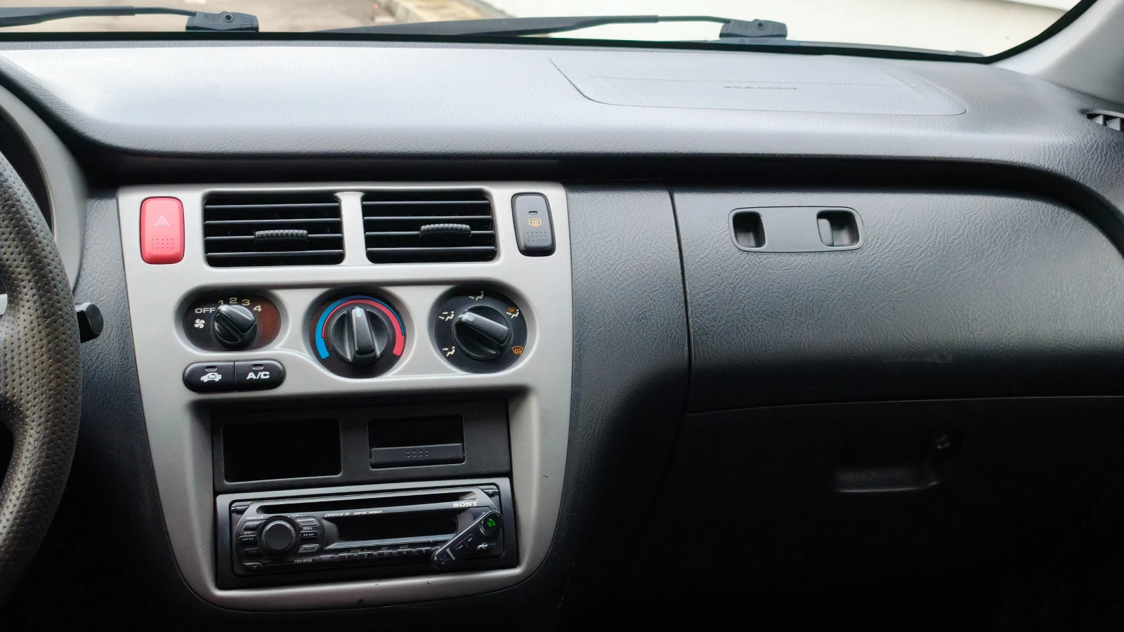 Honda Hr-v 4х4, климатик, снимка 12 - Автомобили и джипове - 53837226