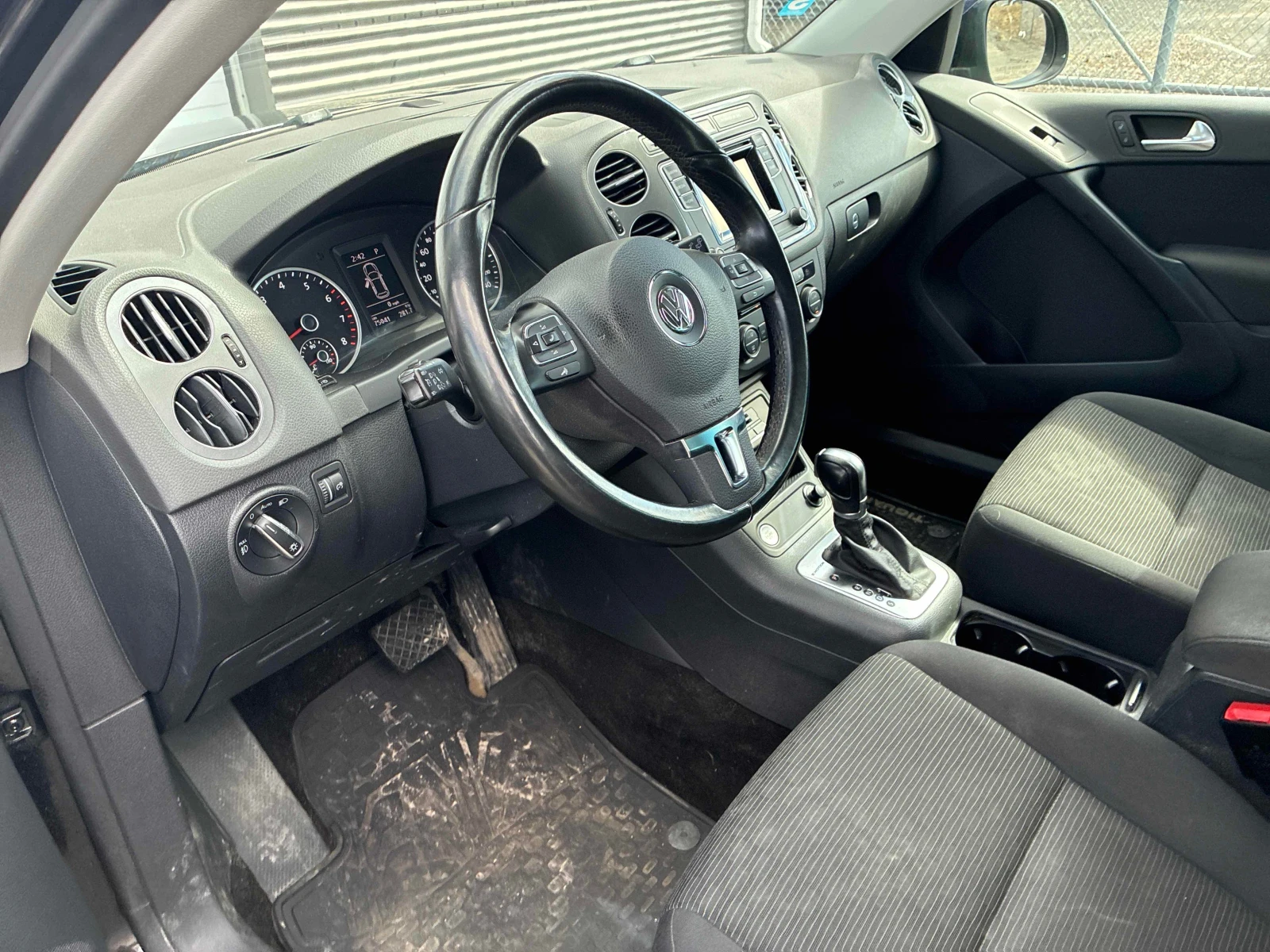 VW Tiguan * * CARFAX * * ���� ������ * *  | Mobile.bg � ����������� 6