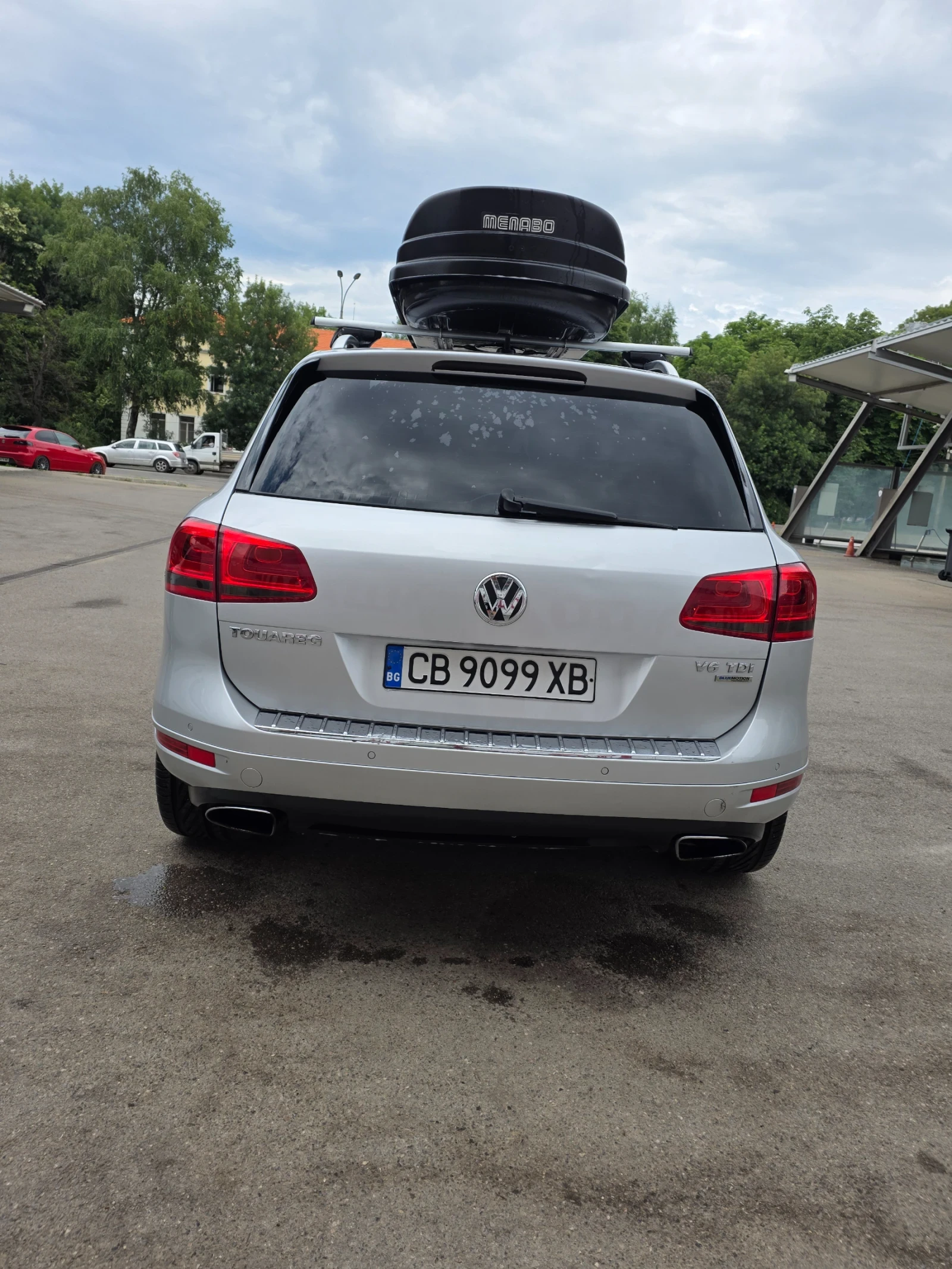VW Touareg 3.0tdi, снимка 4 - Автомобили и джипове - 55003572