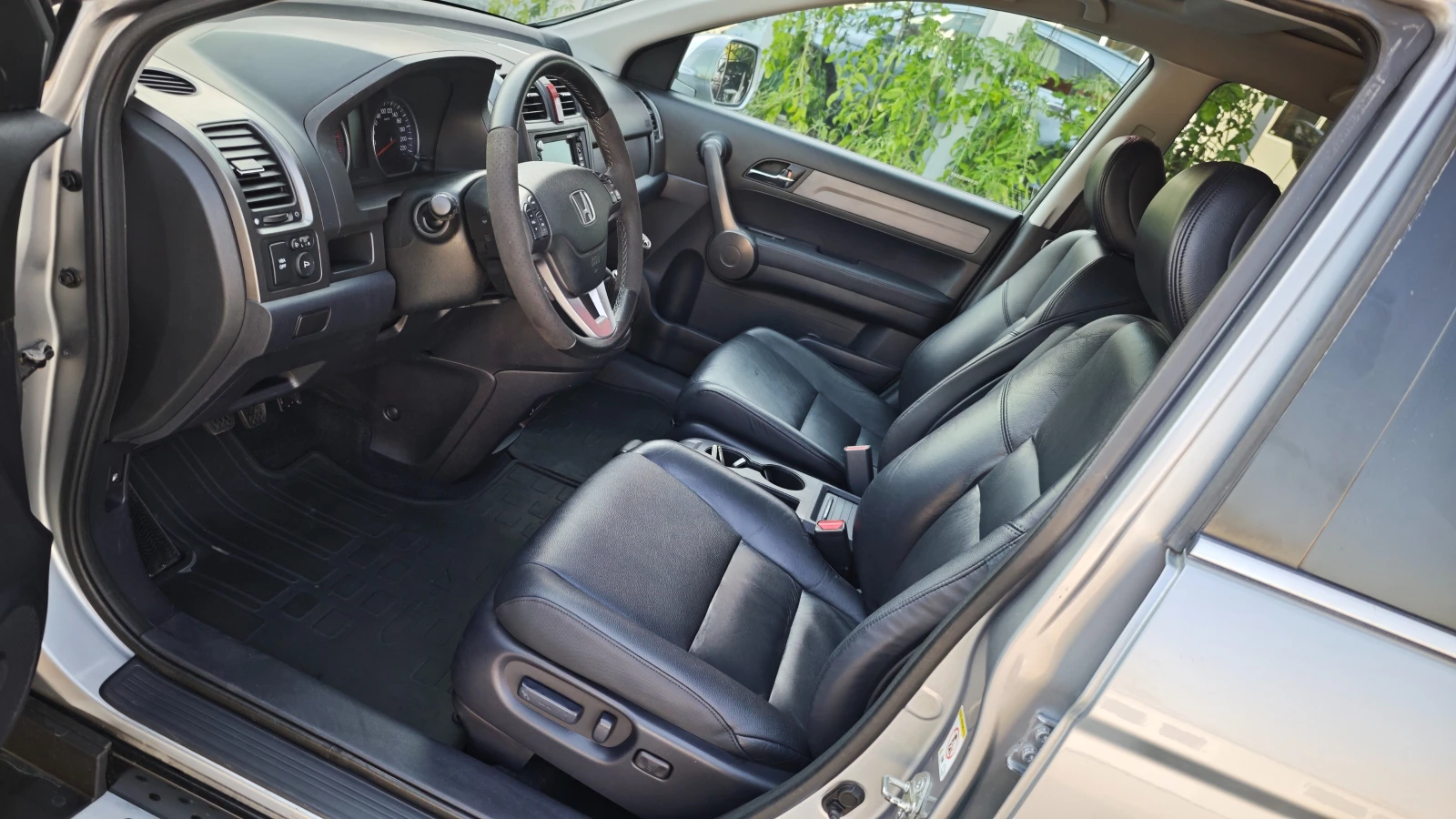 Honda Cr-v 8RAM/8ЯДРЕН ANDROIDAUTO/CARPLAY-БГ/Спойлер/Степенк, снимка 13 - Автомобили и джипове - 55161046