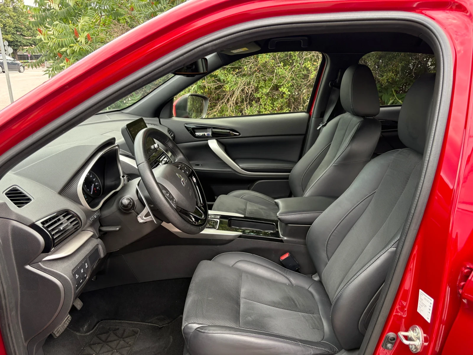 Mitsubishi Eclipse Cross 2.4 PHEV, SWISS, снимка 6 - Автомобили и джипове - 55232404
