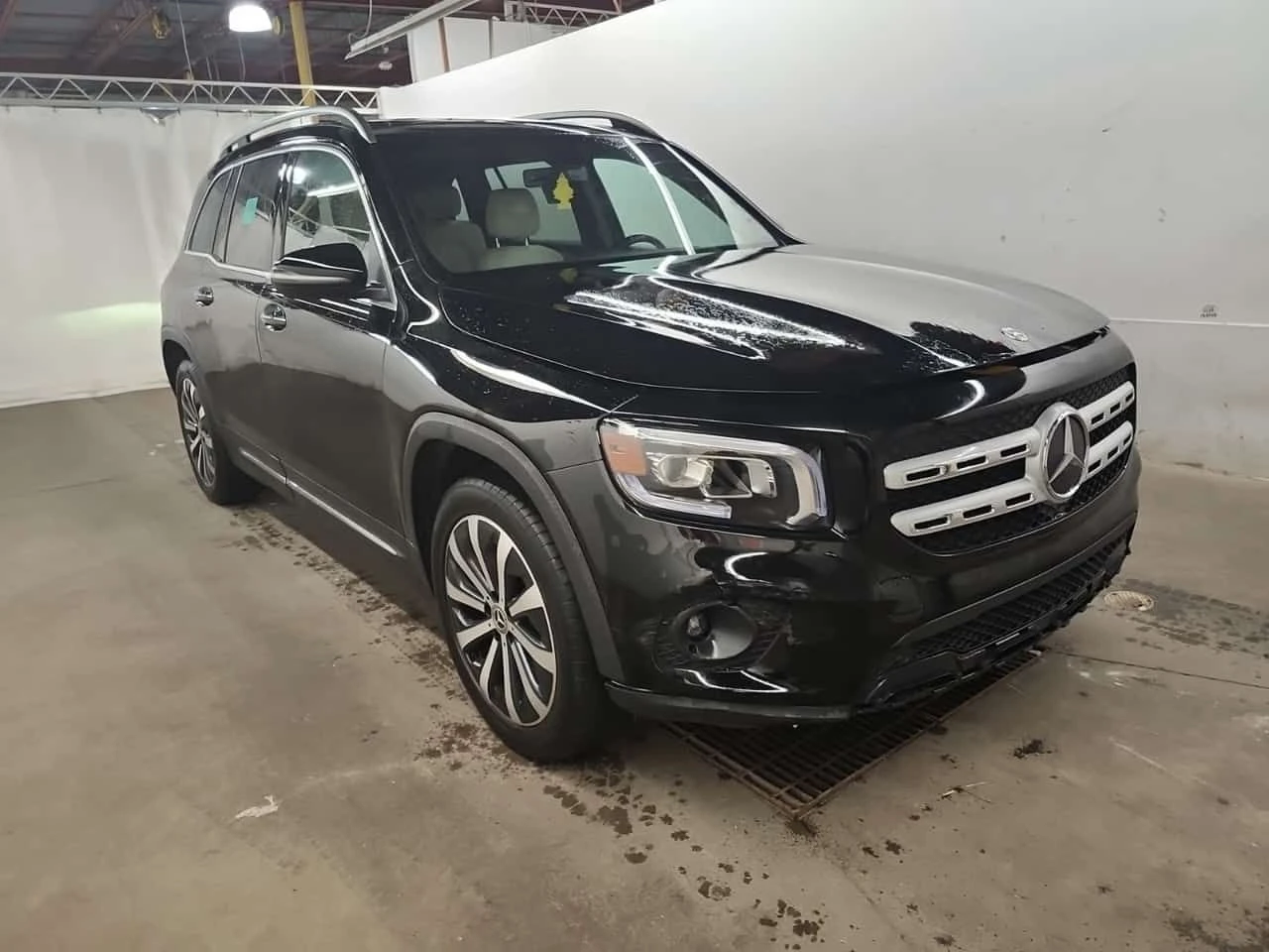 Mercedes-Benz GLB 250 * CARFAX * ОТ ПРЕДСТАВИТЕЛСТВО * АВТОКРЕДИТ, снимка 2 - Автомобили и джипове - 55614625