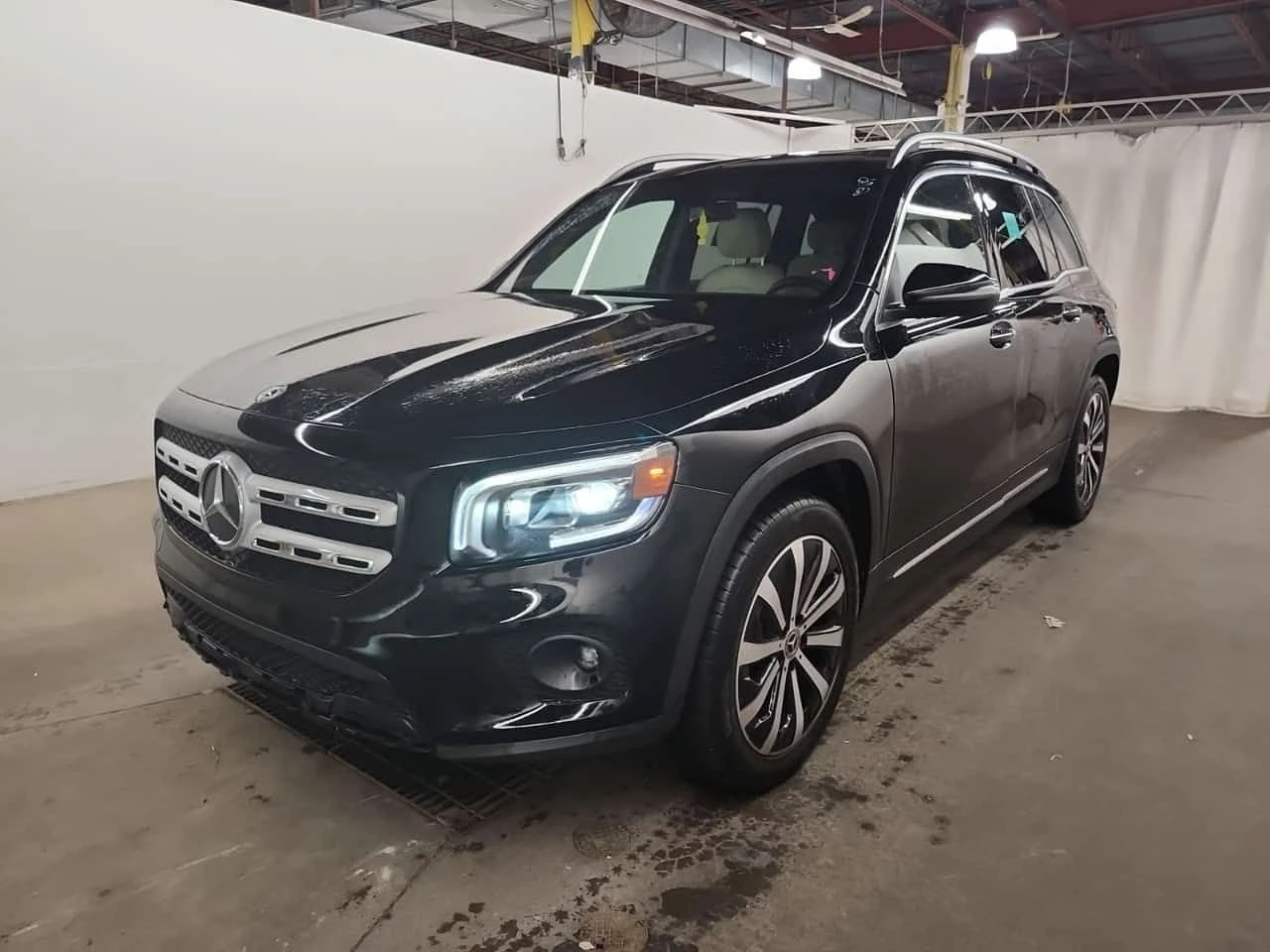 Mercedes-Benz GLB 250 * CARFAX * ОТ ПРЕДСТАВИТЕЛСТВО * АВТОКРЕДИТ