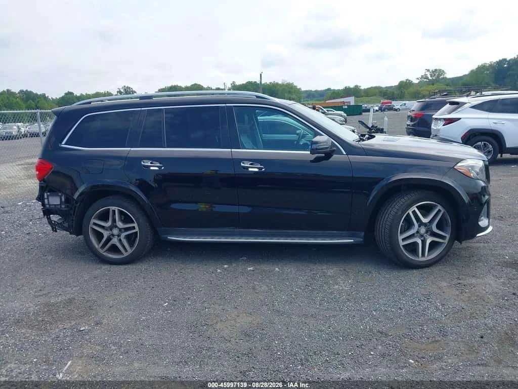 Mercedes-Benz GLS 500 550 * 4MATIC * CARFAX * ОПЦИЯ ЗА ФИНАНСИРАНЕ * , снимка 13 - Автомобили и джипове - 56255735