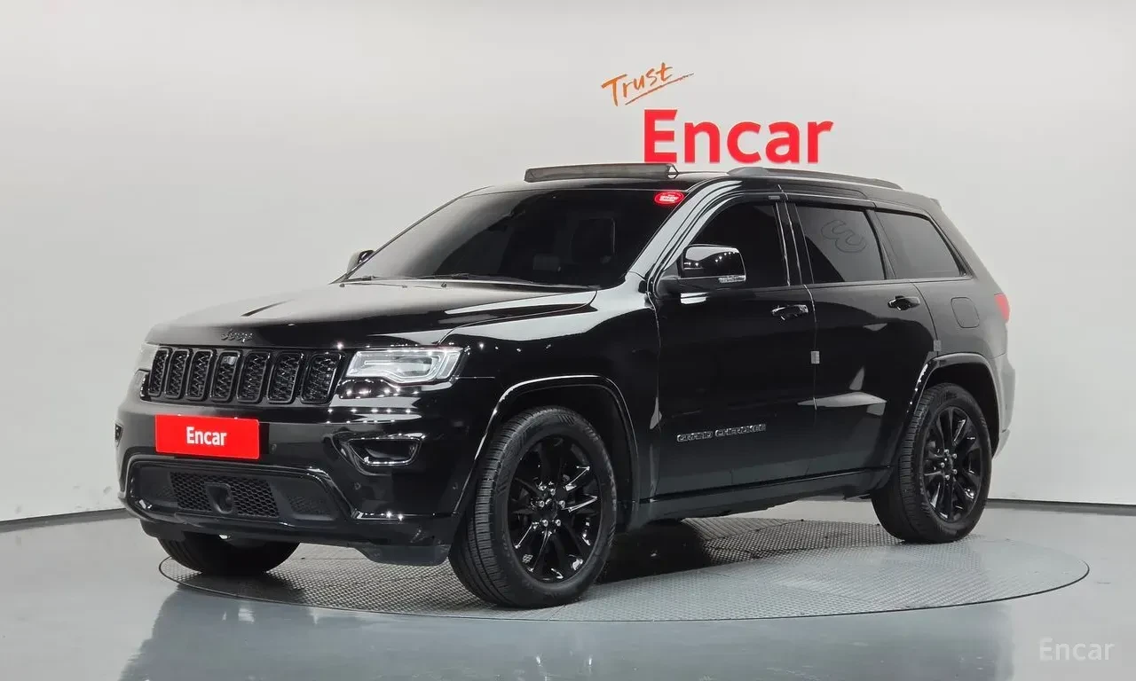 Jeep Grand cherokee 3.6* V6* 8ZF* OVERLAND* ДИСТРОНИК* ОБДУХВАНЕ* КАМЕ