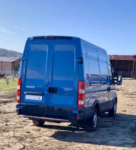 Iveco Daily Климатик* Седалка на килограми* Сервизна история, снимка 6