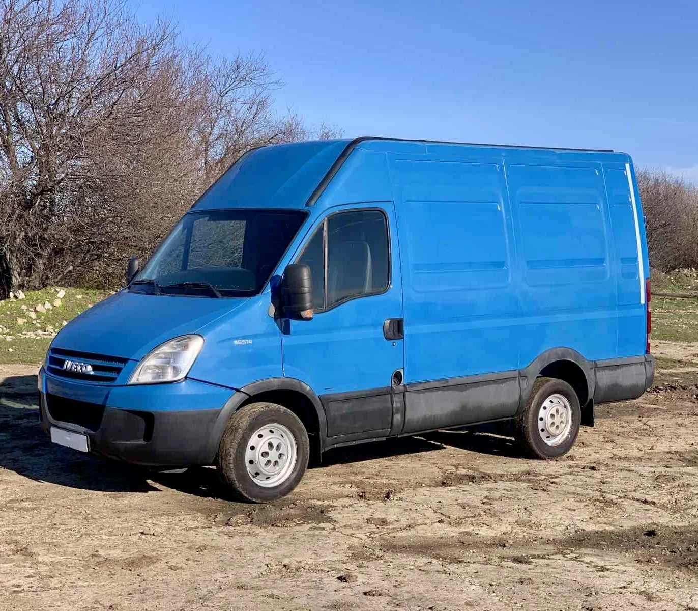 Iveco Daily Климатик* Седалка на килограми* Сервизна история - изображение 3