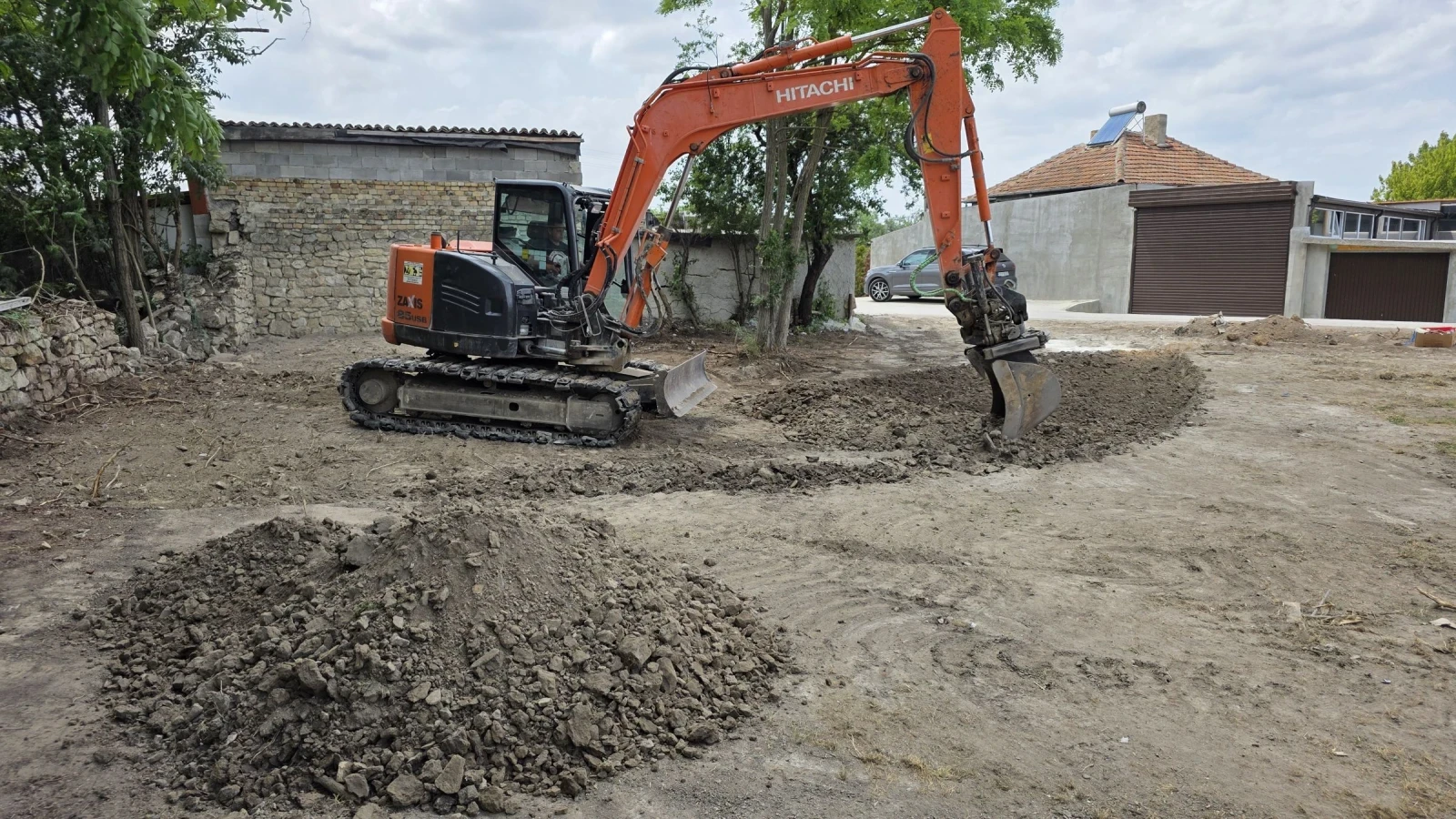 Багер Hitachi ZAXIS 85 USB