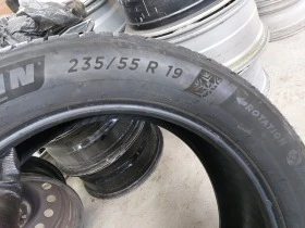 Гуми Зимни 235/55R19, снимка 6 - Гуми и джанти - 45304942