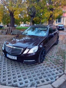 Mercedes-Benz E 200 Авангард, снимка 1