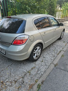 Opel Astra, снимка 2