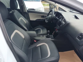 Kia Ceed 1.6i бензин.Навигация, Кожа.КОЛЕДНА ЦЕНА 14999лв, снимка 9