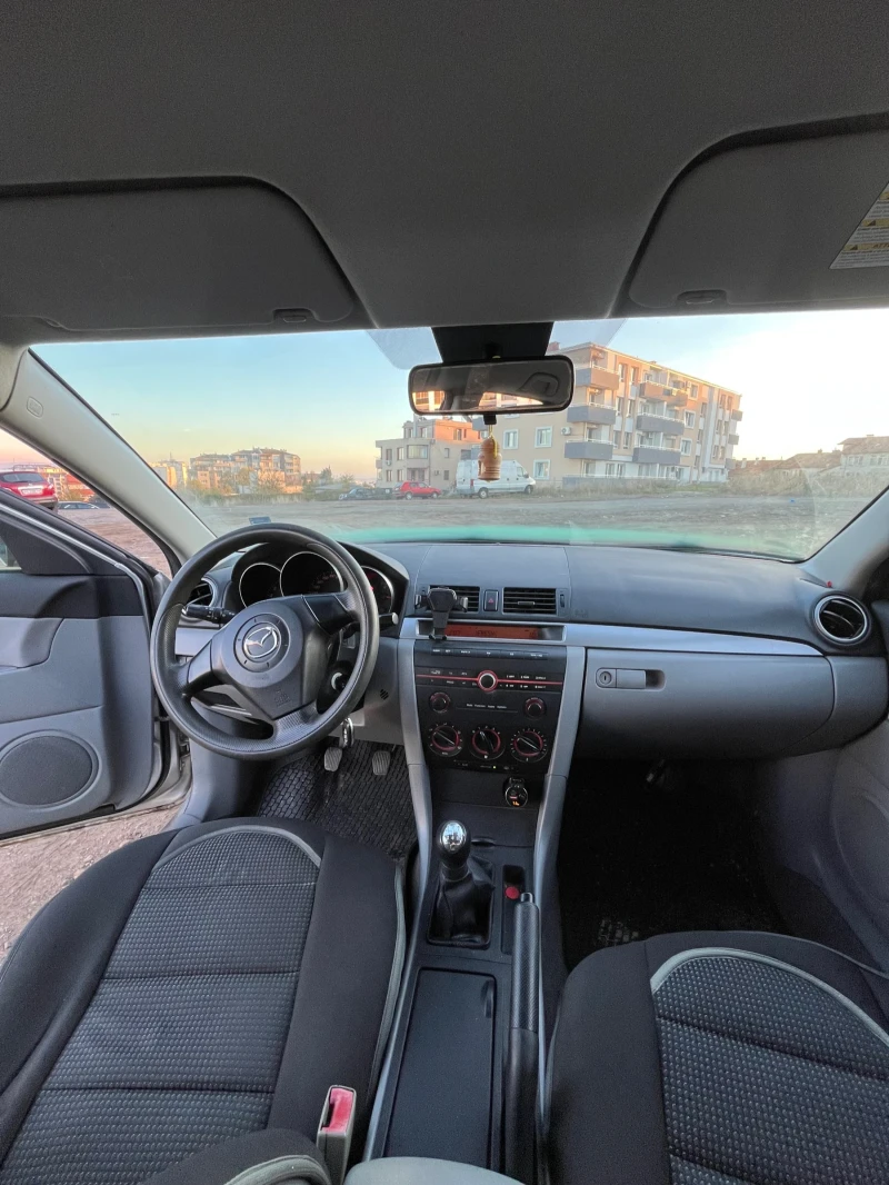 Mazda 3, снимка 5 - Автомобили и джипове - 48057500