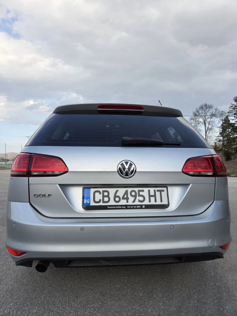 VW Golf 1.6TDI 110к.с., снимка 8 - Автомобили и джипове - 49497495