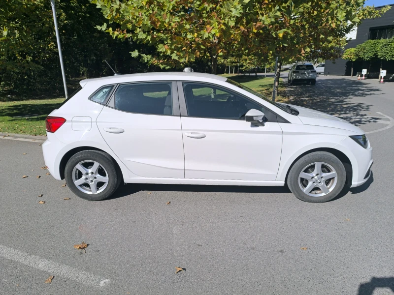 Seat Ibiza ПЪРВИ СОБСТВЕНИК, снимка 4 - Автомобили и джипове - 52534837