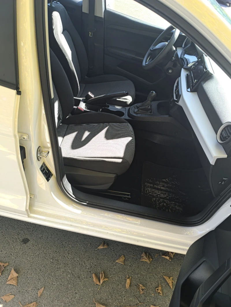 Seat Ibiza ПЪРВИ СОБСТВЕНИК, снимка 13 - Автомобили и джипове - 52534837