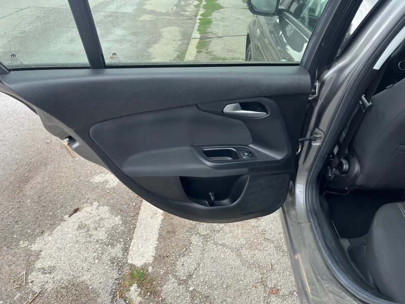 Fiat Tipo 1.0 turbo, снимка 15 - Автомобили и джипове - 51886113