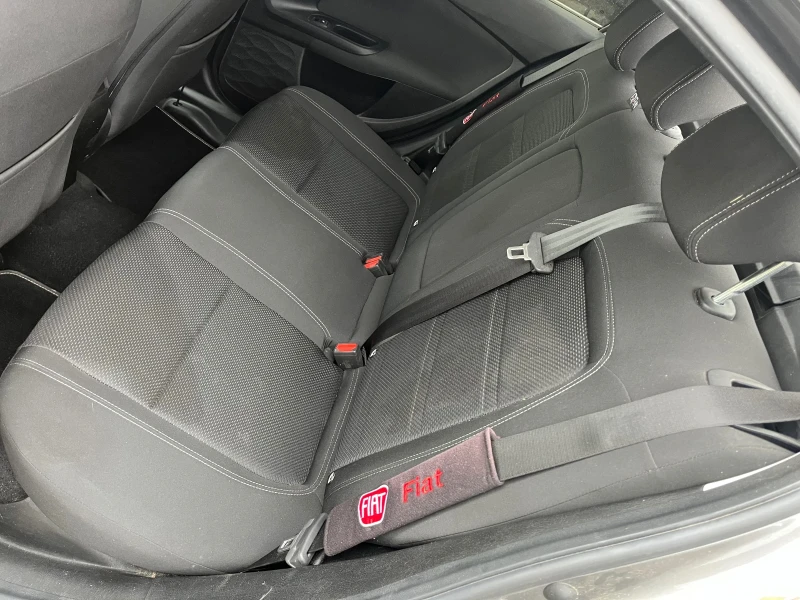 Fiat Tipo 1.0 turbo, снимка 11 - Автомобили и джипове - 51886113