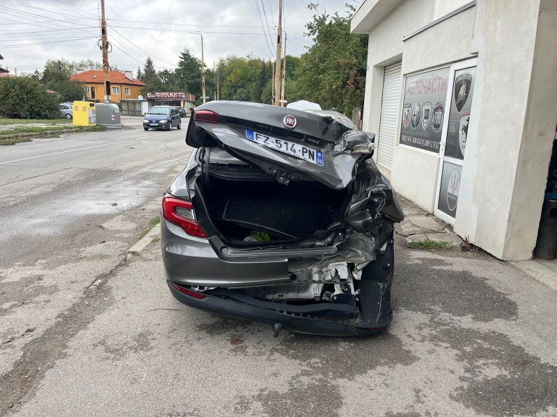 Fiat Tipo 1.0 turbo, снимка 5 - Автомобили и джипове - 51886113