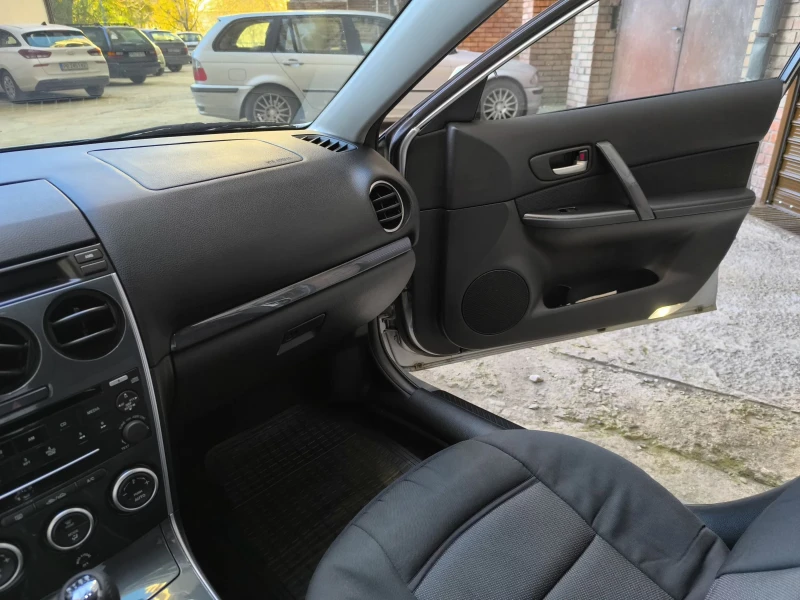 Mazda 6 Facelift, 6 скорости, 143 к. с , снимка 11 - Автомобили и джипове - 52416589