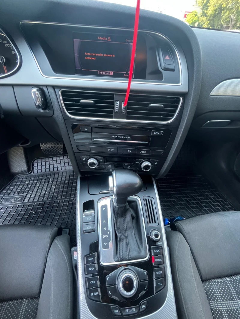 Audi A4 A4 B8.5 2.0TDI , снимка 12 - Автомобили и джипове - 52639279