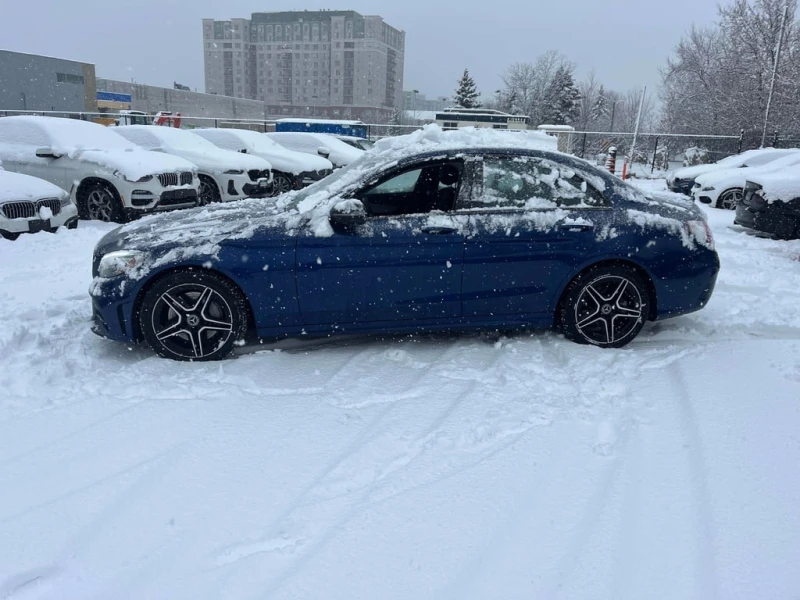 Mercedes-Benz C 300 * CARFAX * ЦЕНА ДО БГ, снимка 3 - Автомобили и джипове - 52792144