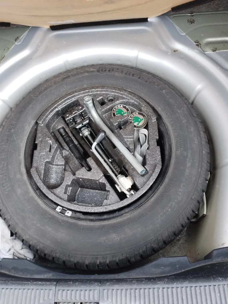 Skoda Octavia 1.9, снимка 11 - Автомобили и джипове - 53110225