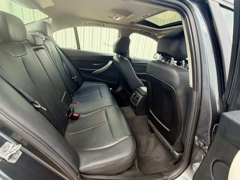 BMW 320, снимка 6 - Автомобили и джипове - 54706120