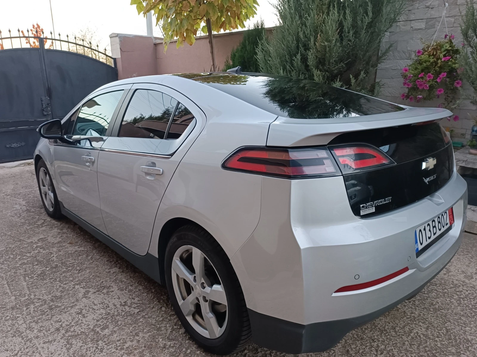 Chevrolet Volt - !!! НОВ ВНОС ШВЕЙЦАРИЯ!!!  - изображение 3