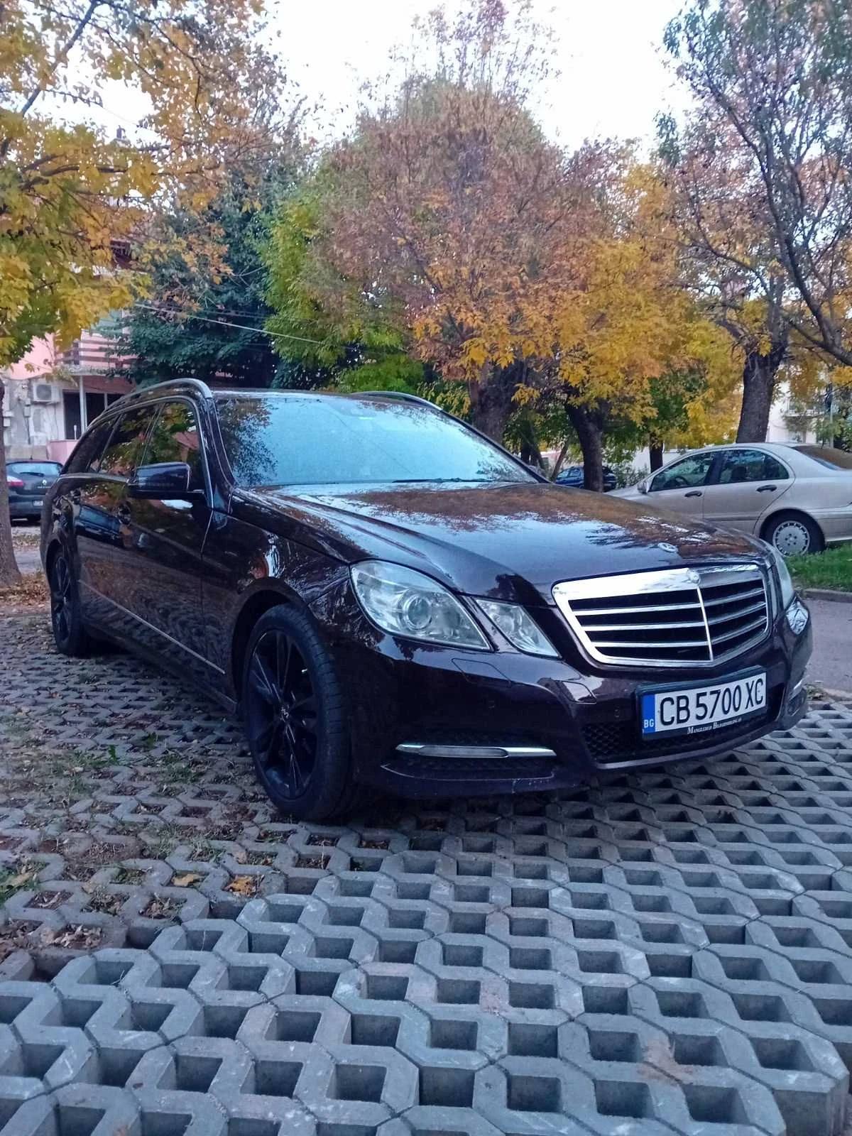 Mercedes-Benz E 200 Авангард - изображение 6