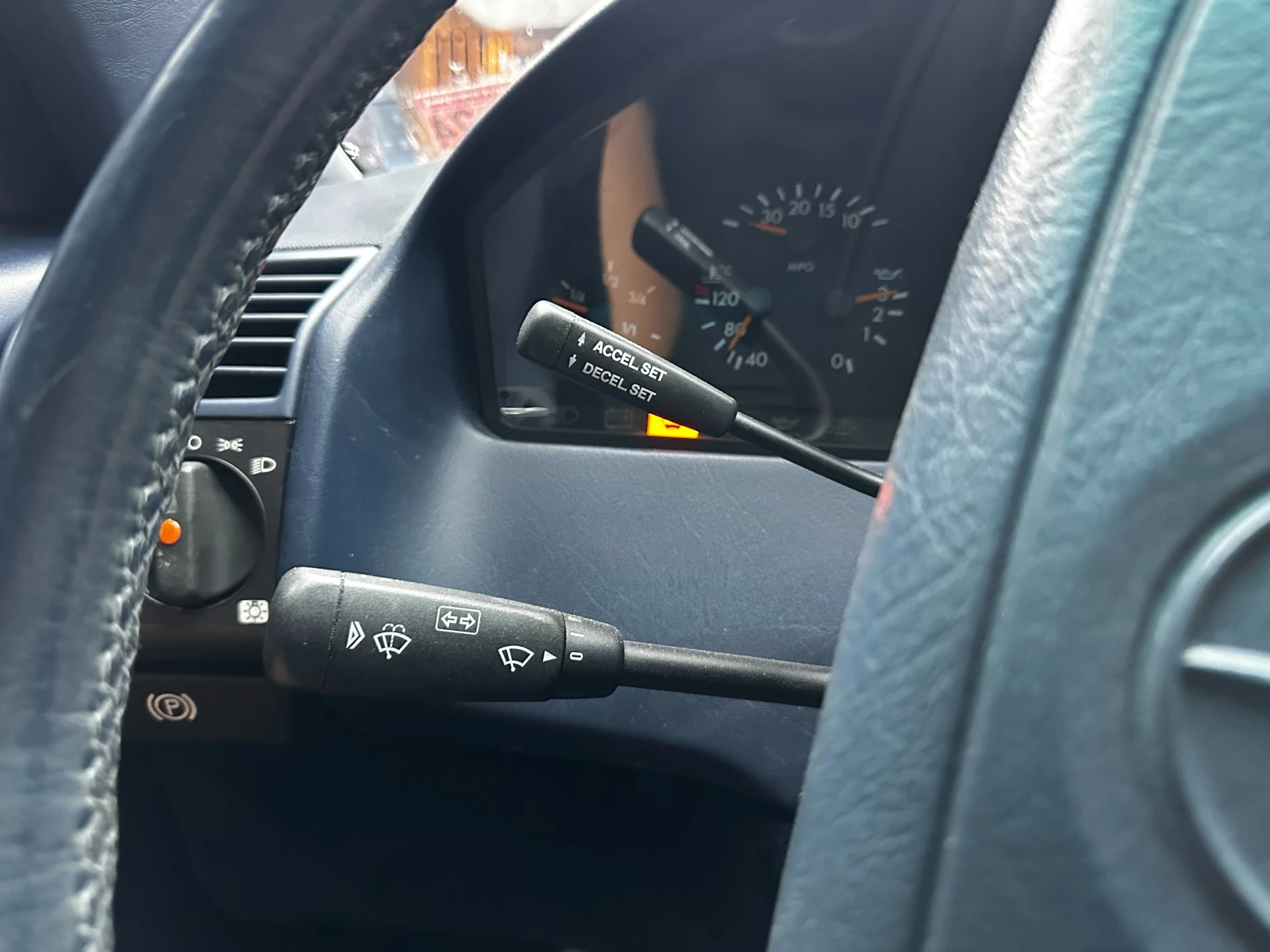 Mercedes-Benz SL 500 Уникално запазен/ГАРАНЦИЯ 6 МЕСЕЦА, снимка 12 - Автомобили и джипове - 49663624
