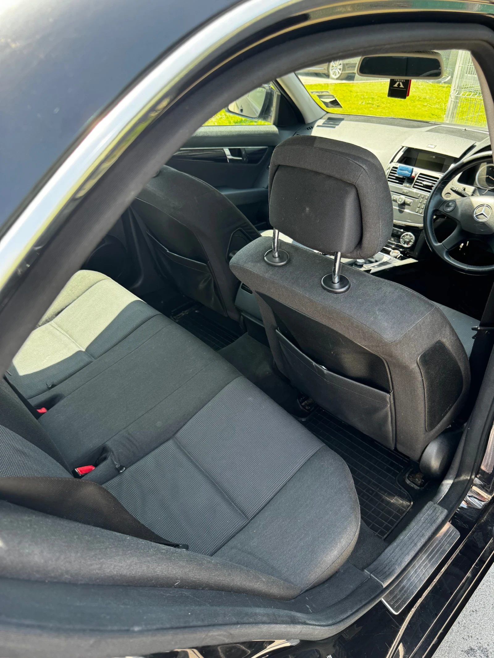 Mercedes-Benz C 200  - изображение 9