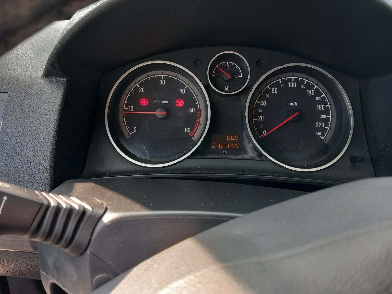 Opel Astra 1.7 cdti COSMO - изображение 7