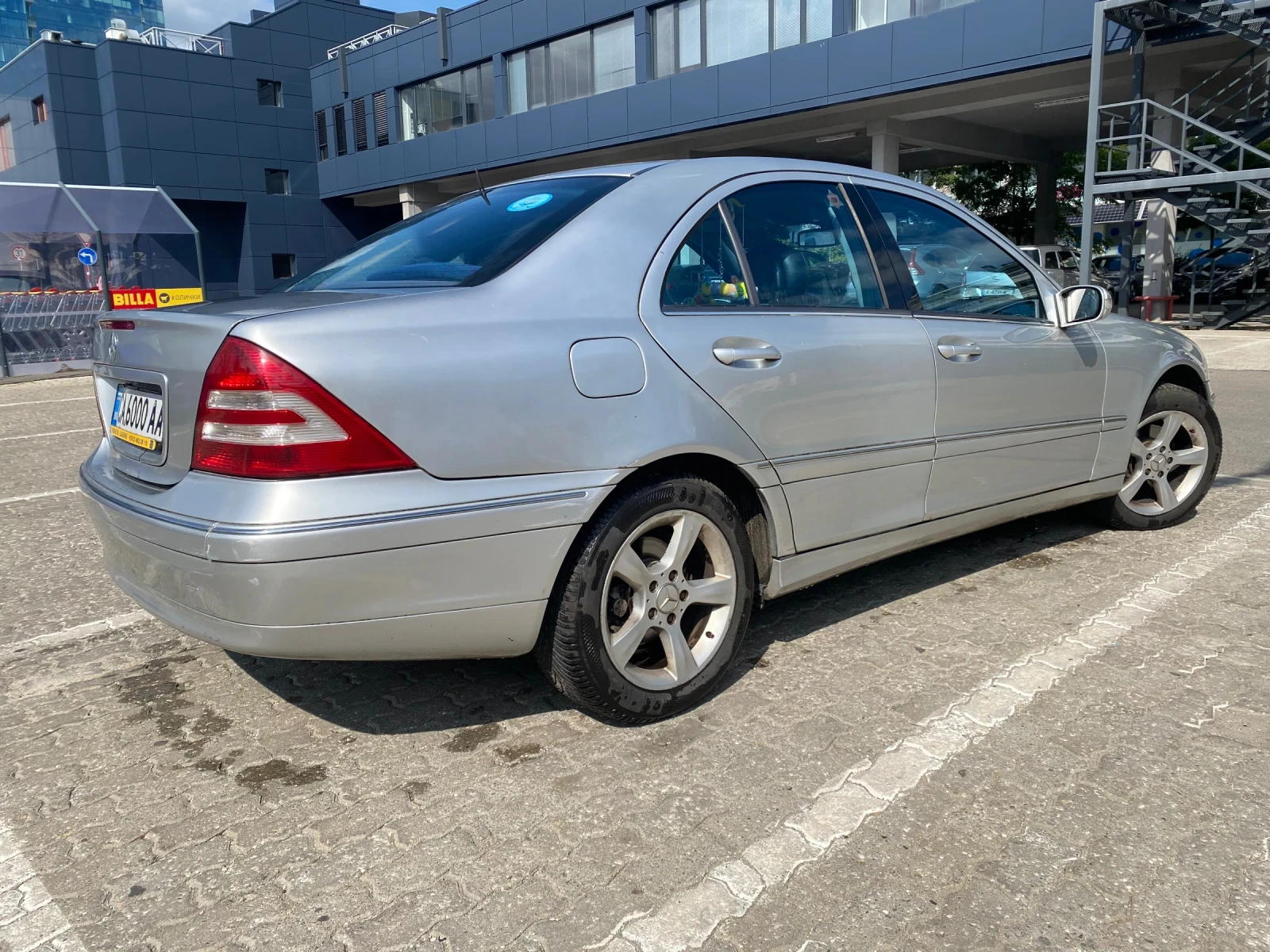 Mercedes-Benz C 200  - изображение 4