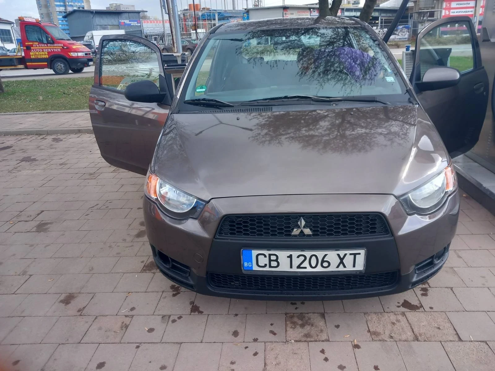 Mitsubishi Colt 1.3 бензин  - изображение 2