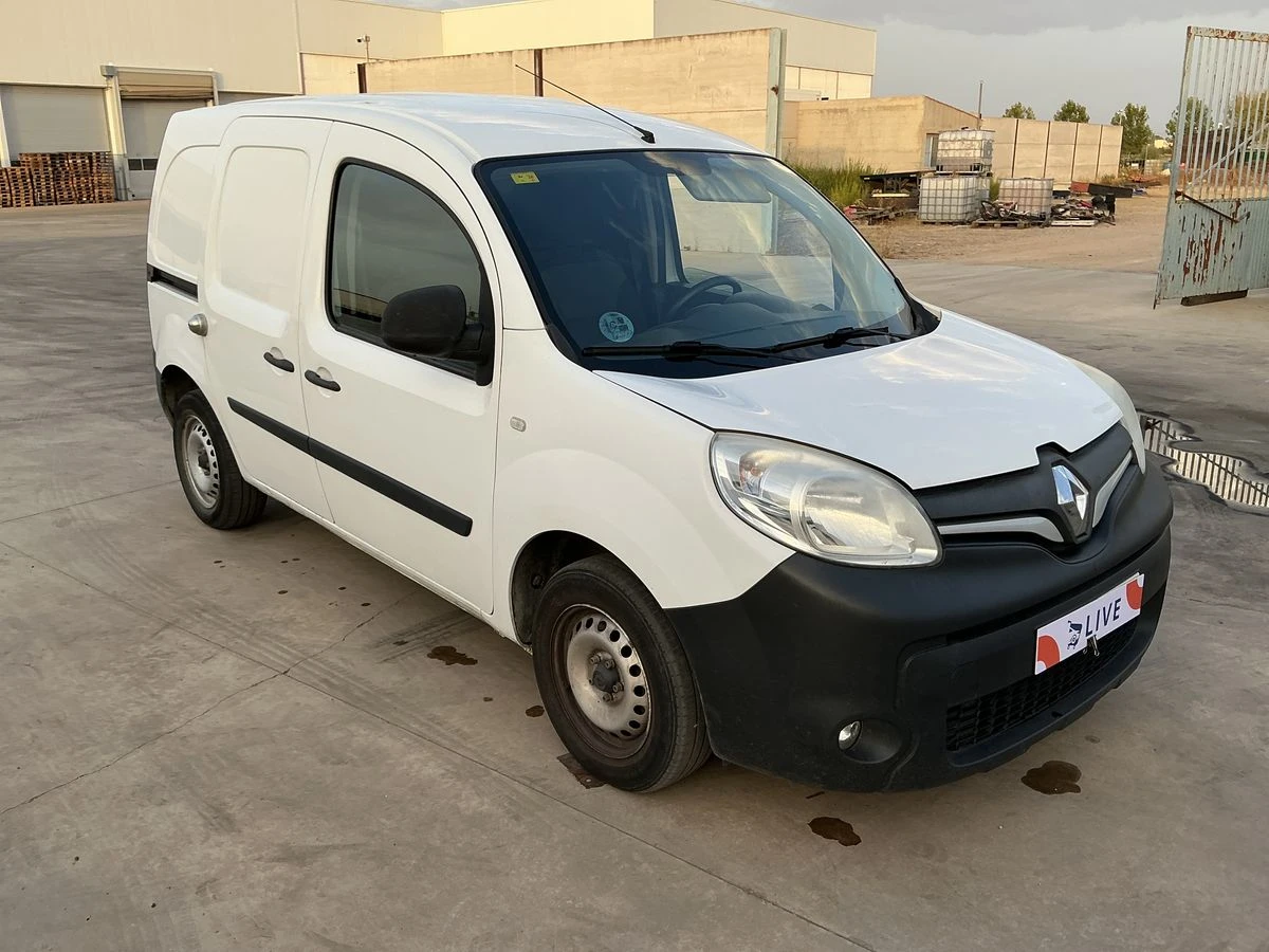 Renault Kangoo 1.5/БЕЗ ПЪРВОНАЧАЛНА - изображение 3