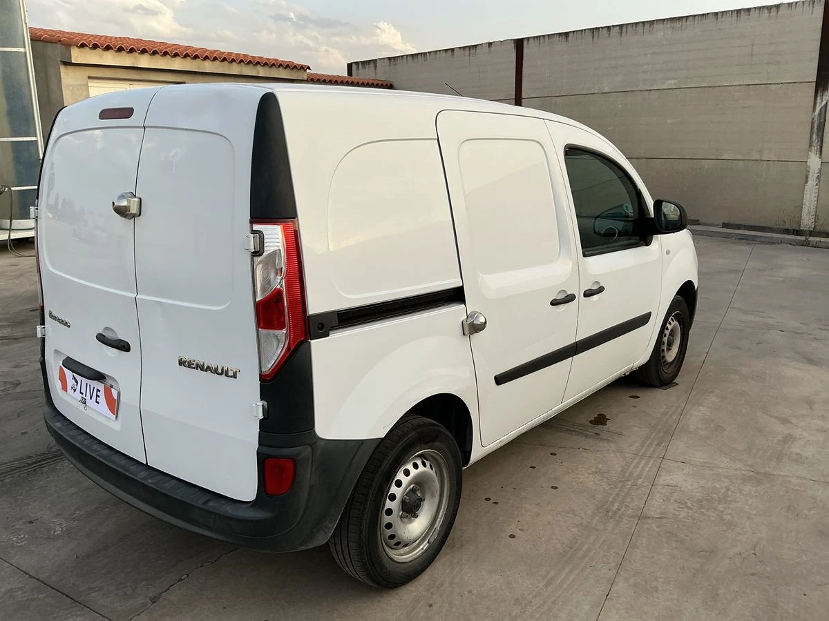 Renault Kangoo 1.5/БЕЗ ПЪРВОНАЧАЛНА - изображение 5